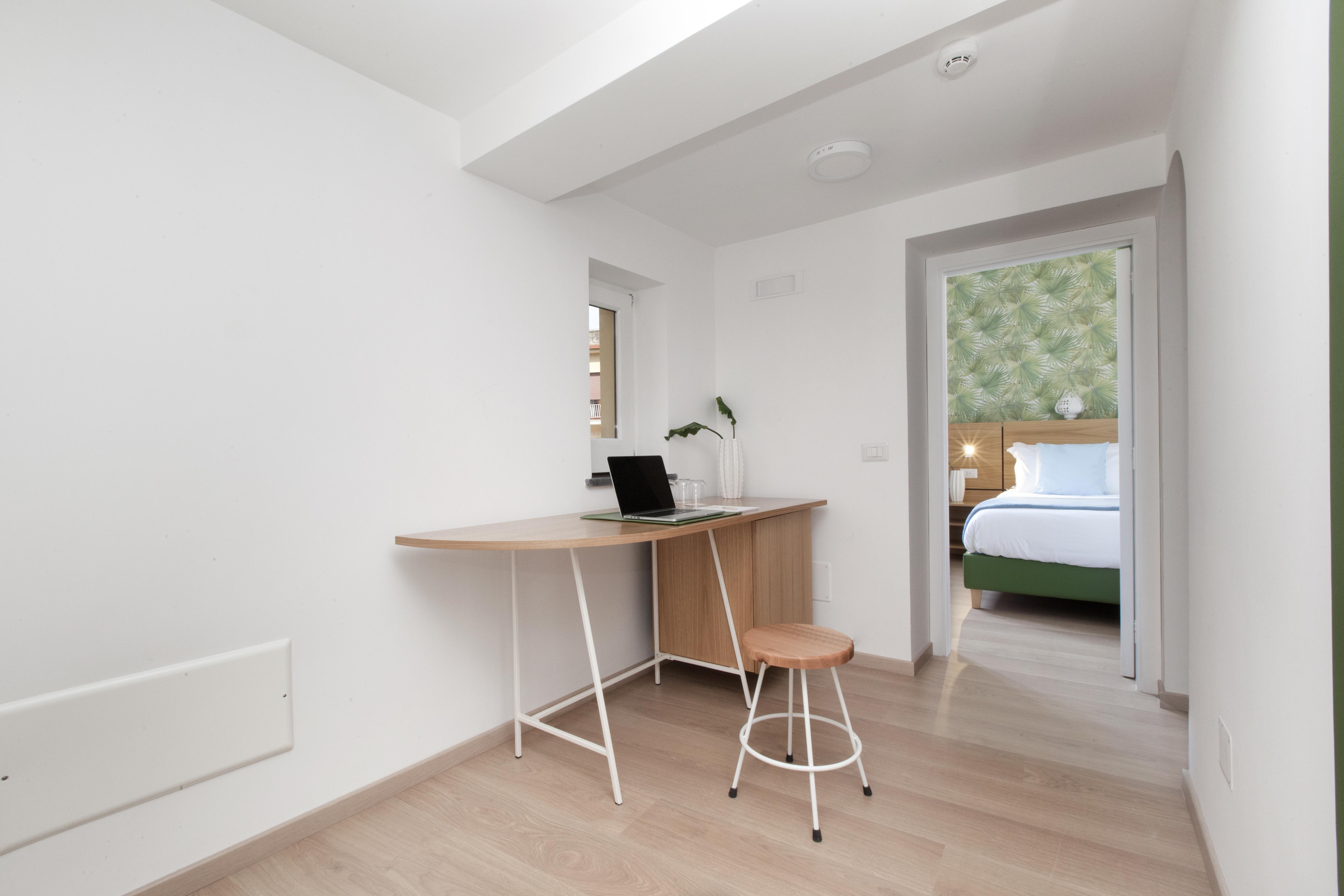 Unconventional Sorrento Coast Hotel Sant'Agnello Bagian luar foto