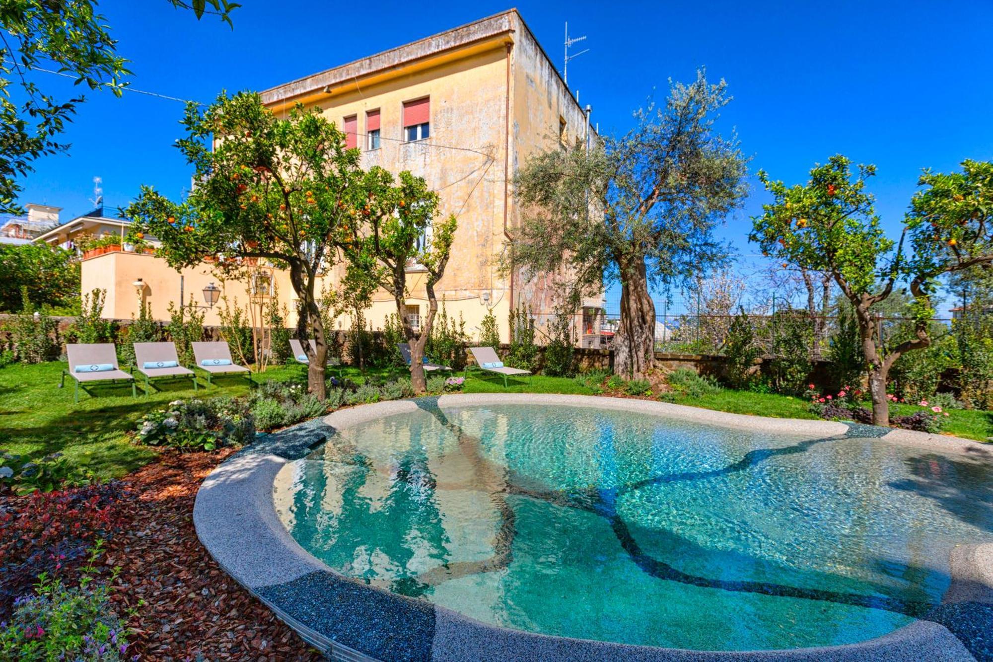 Unconventional Sorrento Coast Hotel Sant'Agnello Bagian luar foto
